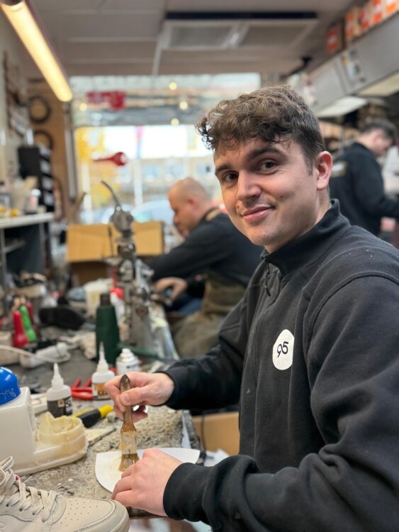 Dimitro | Schuhmacher